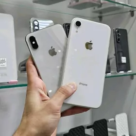 IPhone Xs We Xr