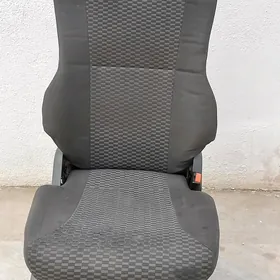 Man Sedenÿa (oturgyç)