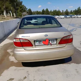 Nissan Maxima 2000