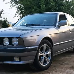 BMW 520 1988