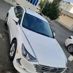 Hyundai Sonata 2021
