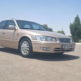 Toyota Camry 2001