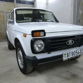 Lada Niva 2003
