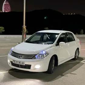 Nissan Versa 2010