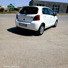 Toyota Yaris 2006