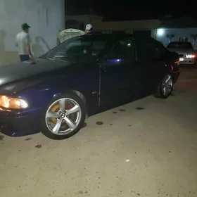 BMW E39 1996
