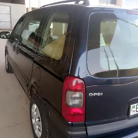 Opel Sintra 1999