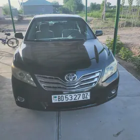 Toyota Camry 2010