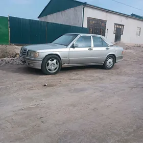Mercedes-Benz 190E 1989