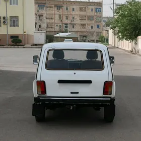 Lada Niva 2009