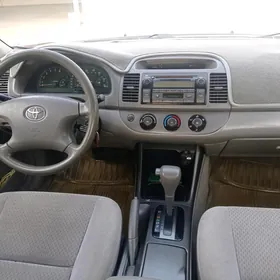 Toyota Camry 2003