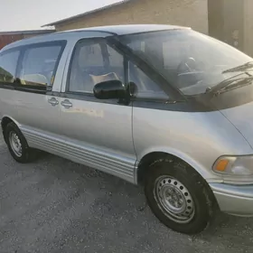 Toyota Previa 1992