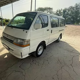 Toyota Hiace 1998