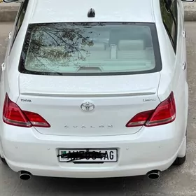 Toyota Avalon 2005