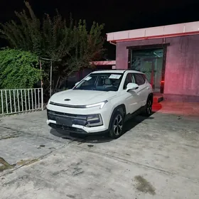 JAC JS8 2023