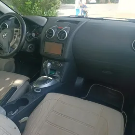 Nissan Qashqai 2011