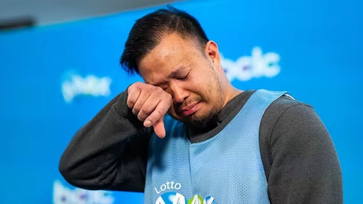 «Я плакал и кричал "Мы миллионеры!"»: Канадец сорвал джекпот на сумму $57 млн