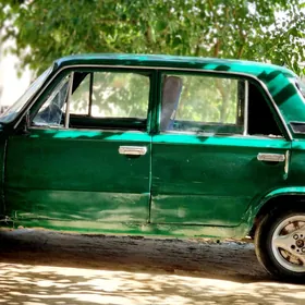Lada 2104 1980