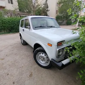 Lada Niva 1983