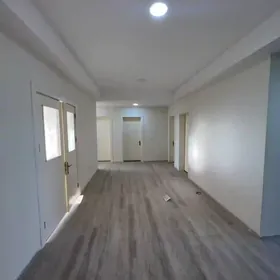 Satlyk Pol elitka 4 Kom 180 m²