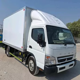 Mitsubishi Canter 2025