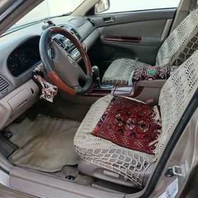 Toyota Camry 2003