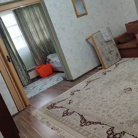 Аренда Цирк 1/2комн 4/4этаж