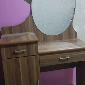 трюмо
