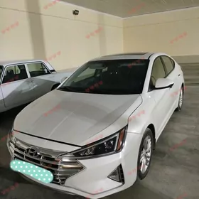 Hyundai Elantra 2020
