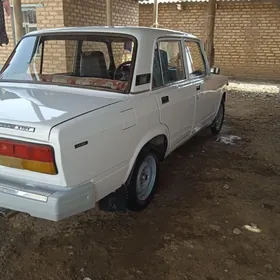 Lada 2107 2001