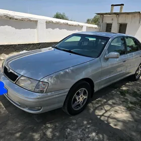 Toyota Avalon 1999