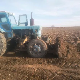 MTZ 80 1990