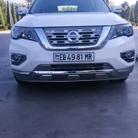 Nissan Pathfinder 2020