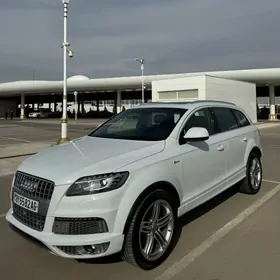 Audi Q7 2013
