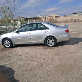 Toyota Camry 2003