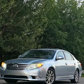 Toyota Avalon 2012