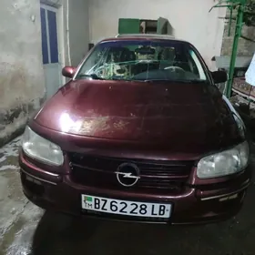 Opel Omega 1998