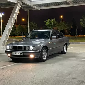 BMW 525 1992