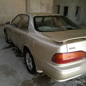 Toyota Vista 1993