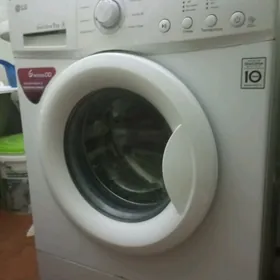 LG