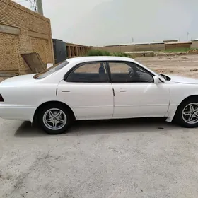 Toyota Vista 1992