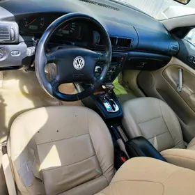 Volkswagen Passat 1998