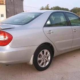 Toyota Camry 2003