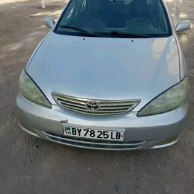 Toyota Camry 2003