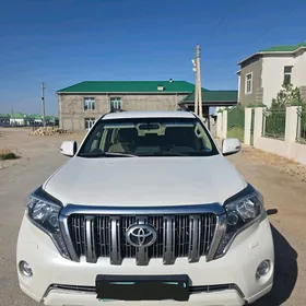Toyota Land Cruiser Prado 2014