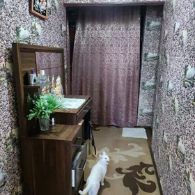 Atabaeva köçe 4 etaj 1 kom 