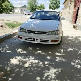 Toyota Corona 1996
