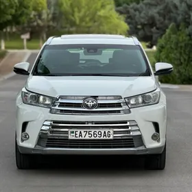 Toyota Highlander 2018