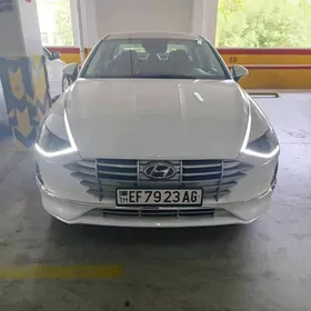 Hyundai Sonata 2021