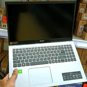 i3-11 / MX350 2GB/ RAM 12GB